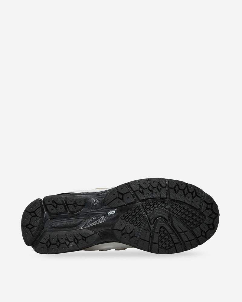 Comme Des Garçons Homme Mens Shoes X New Balance M1906Rcm White/Black Sneakers Low HL-K102-W23 1