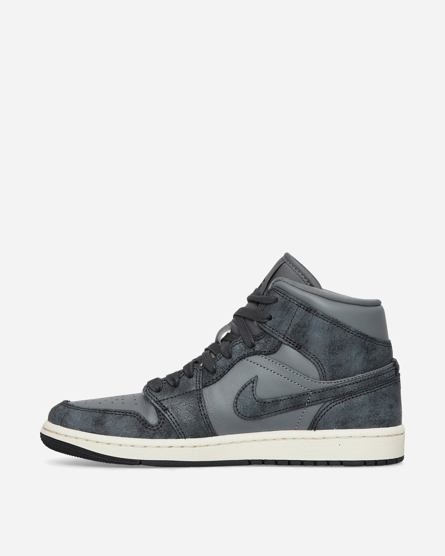 Nike Jordan Wmns Air Jordan 1 Mid Se Smoke Grey/Off Noir Sneakers Mid FJ3448-001