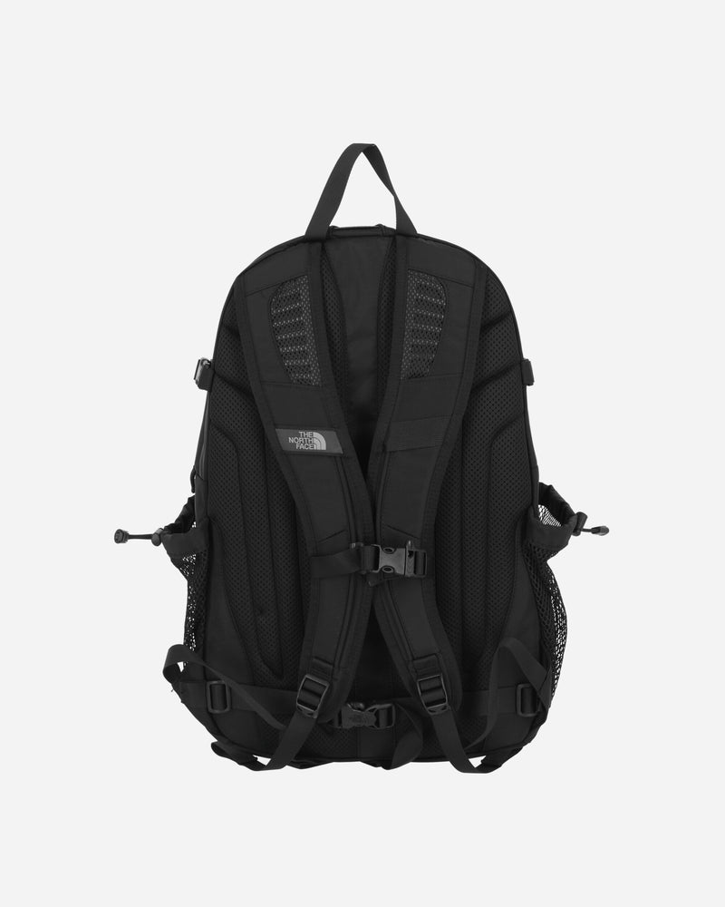 The North Face Hot Shot Se Tnf Black/Tnf White Bags and Backpacks Backpacks NF0A3KYJ KY41