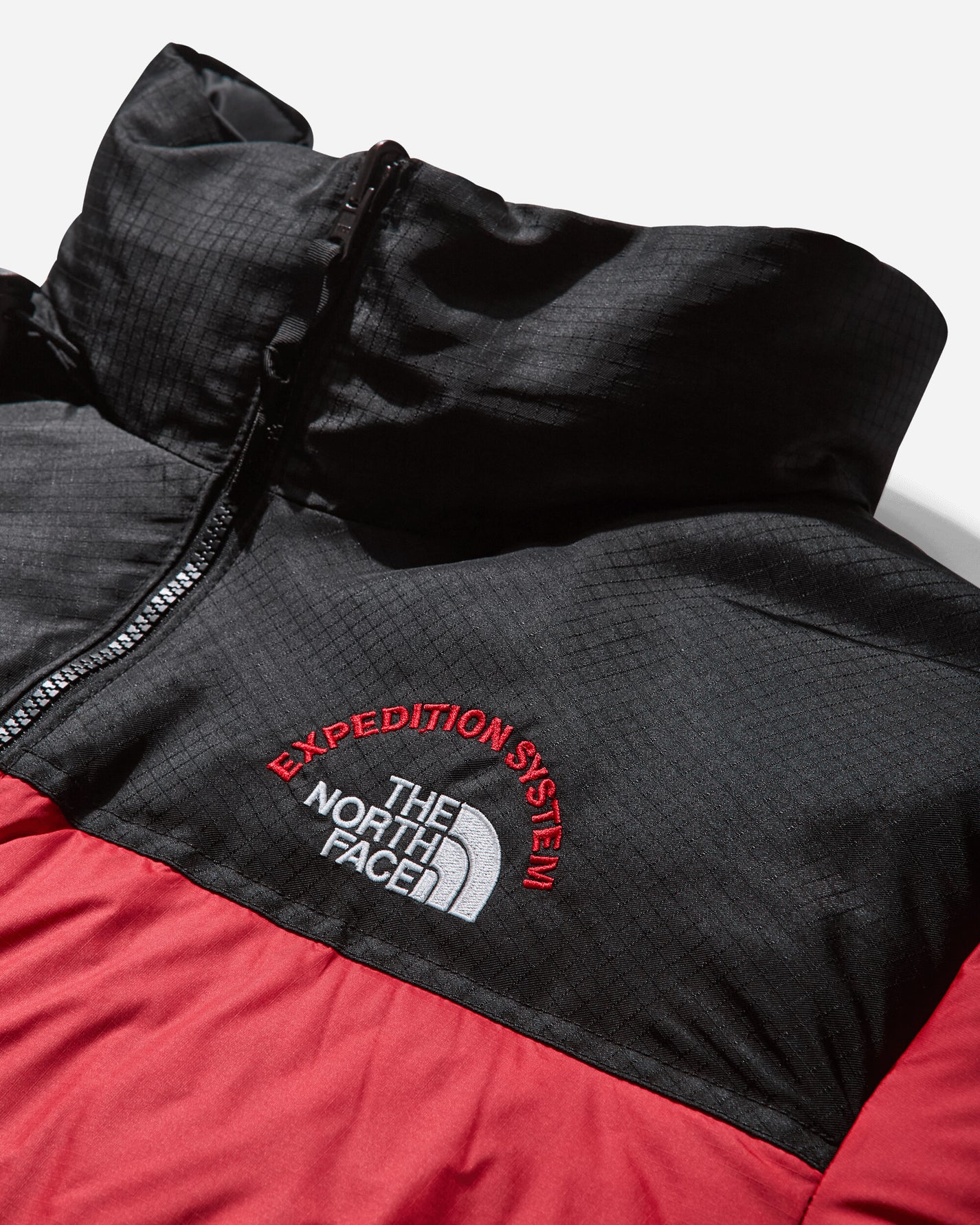 The North Face M 1996 Retro Nuptse Jacket Red/Tnf Black/Tnf R Coats and Jackets Jackets NF0A3C8D 7GO