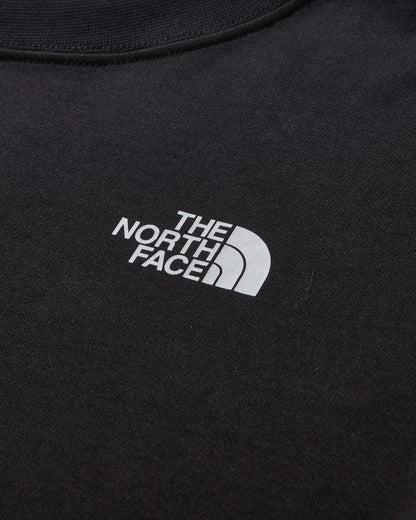 The North Face U Tnf X Yinka Ilori Graphic L/S Tee Tnf Black T-Shirts Longsleeve NF0A89CA JK3