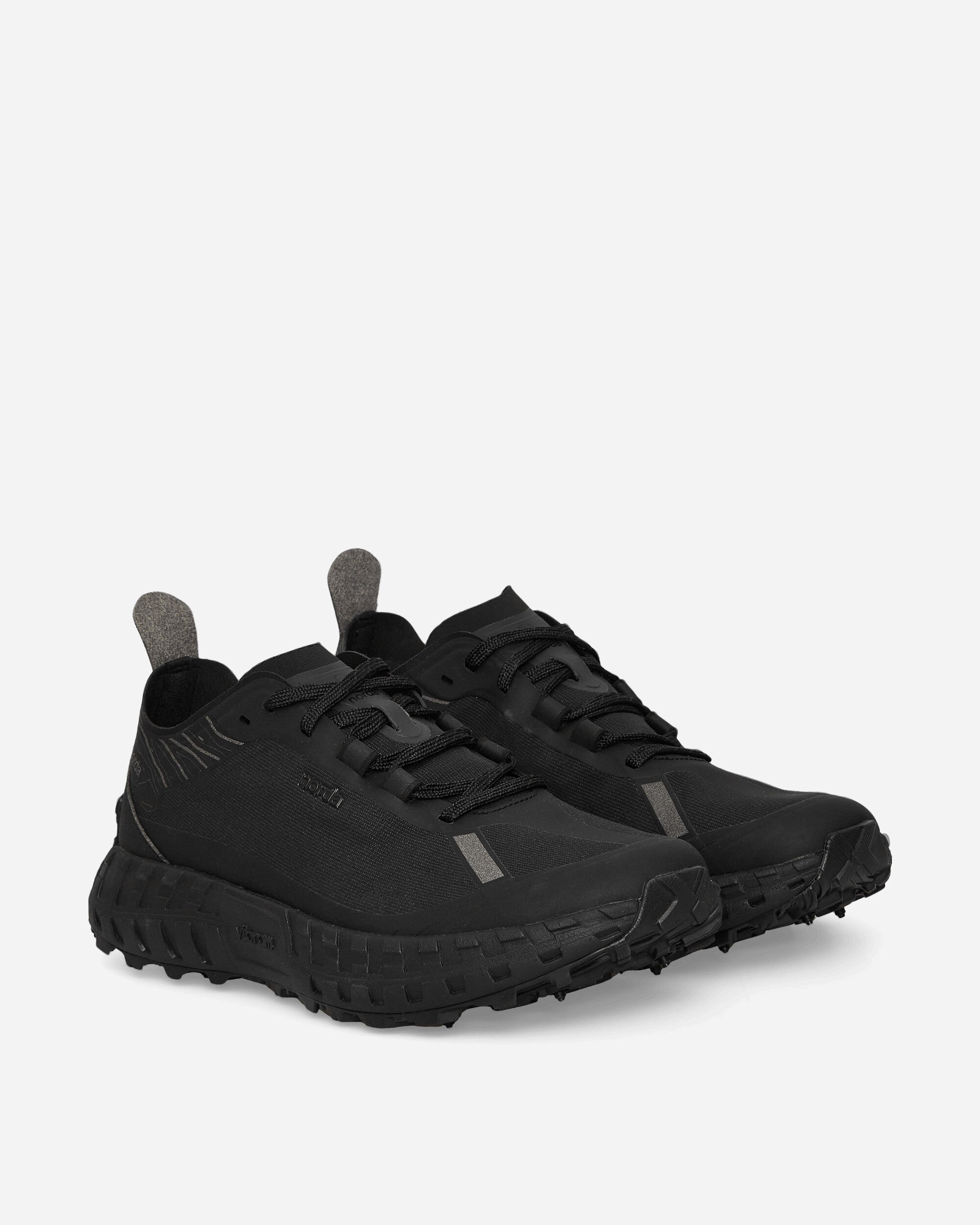 001 Sneakers Stealth Black