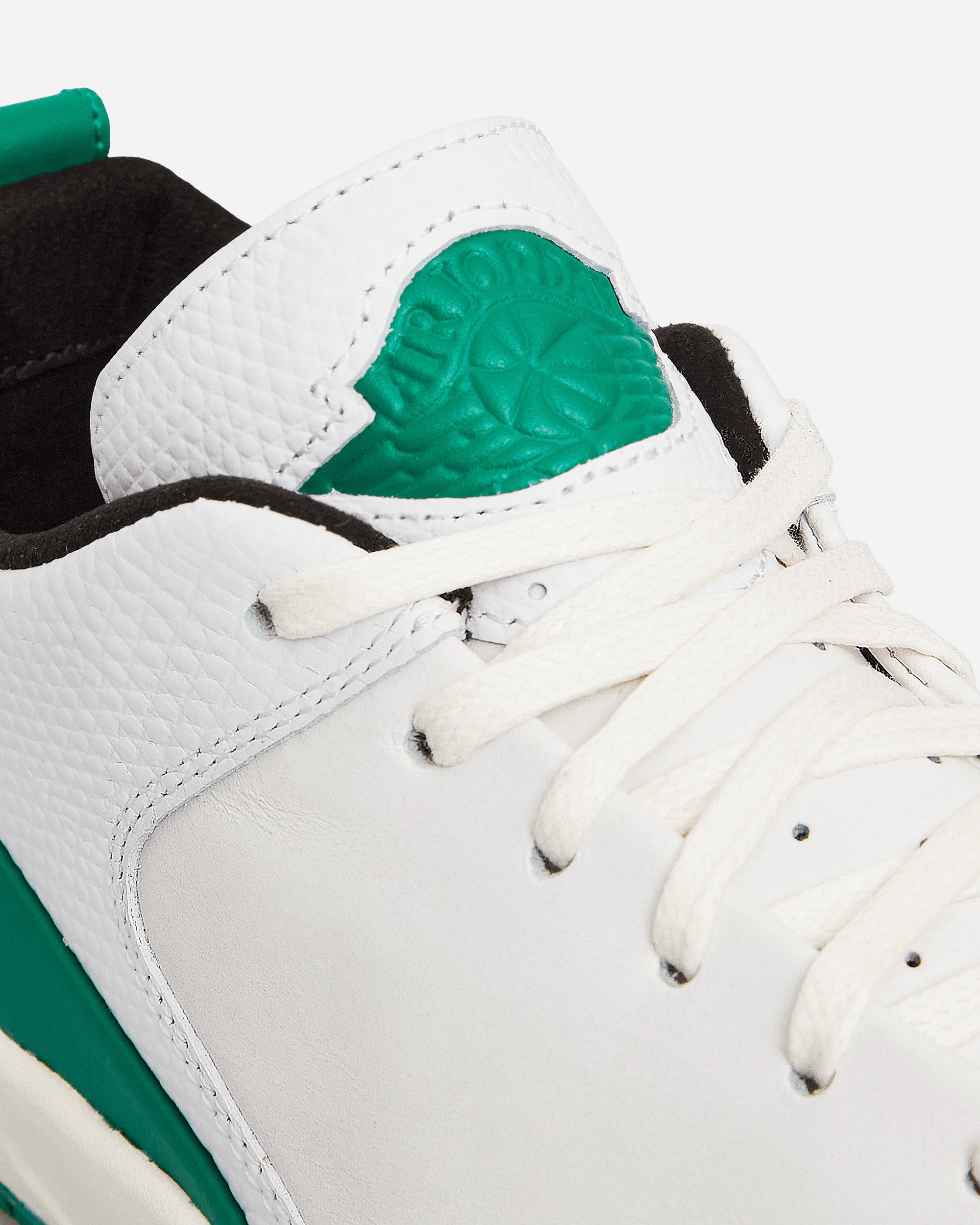 Nike Jordan Wmns Air Jordan 2 Retro Low Se White/Malachite Sneakers Low DQ0560-160