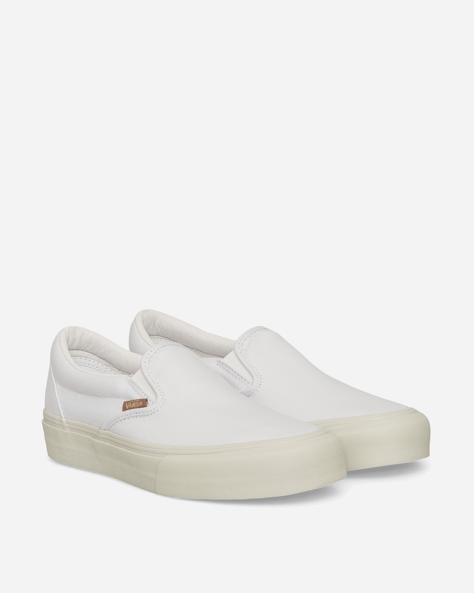 JJJJound Classic Slip-On LX Sneakers True White