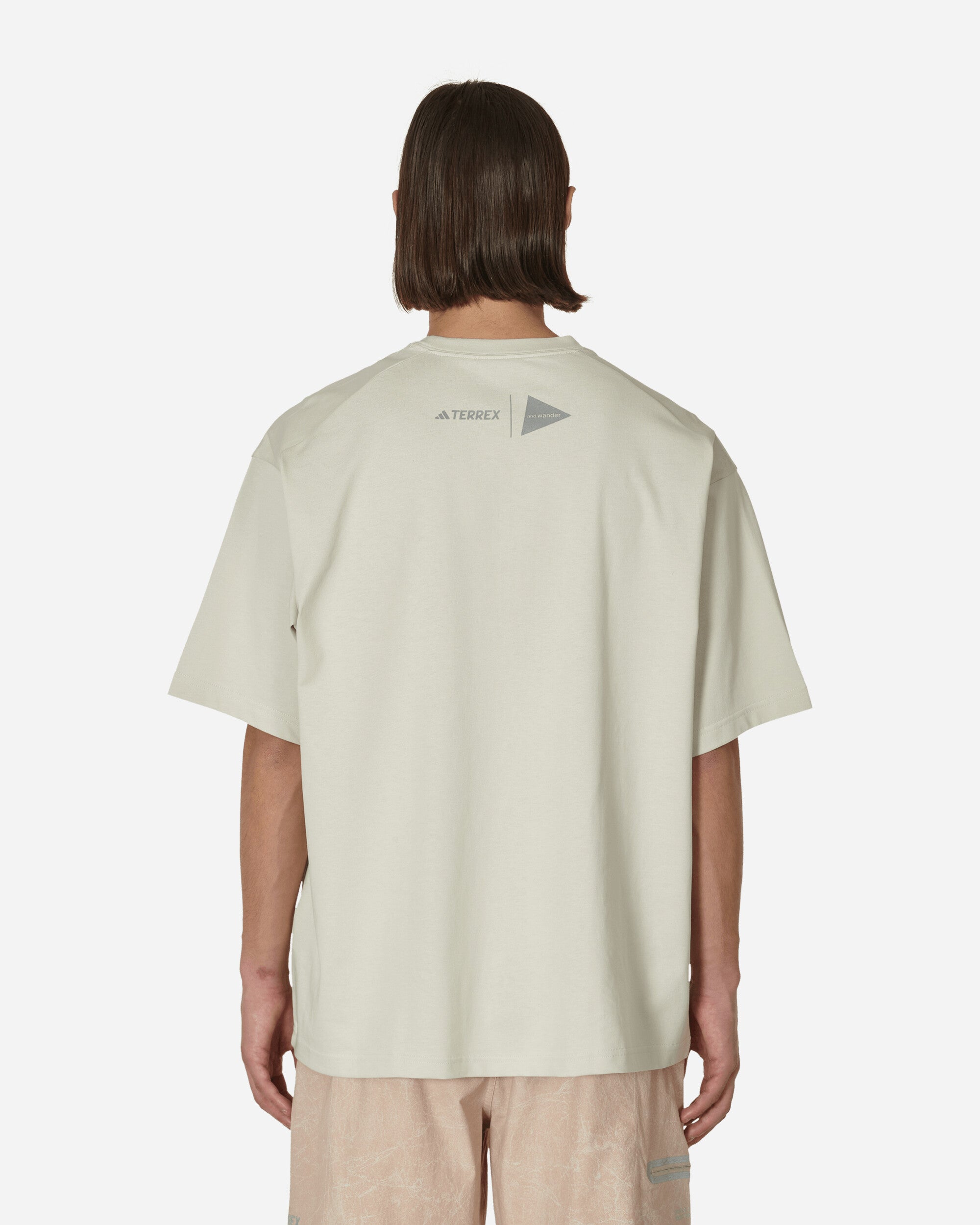 adidas Awd Graph S Alumina T-Shirts Shortsleeve HR7141 001